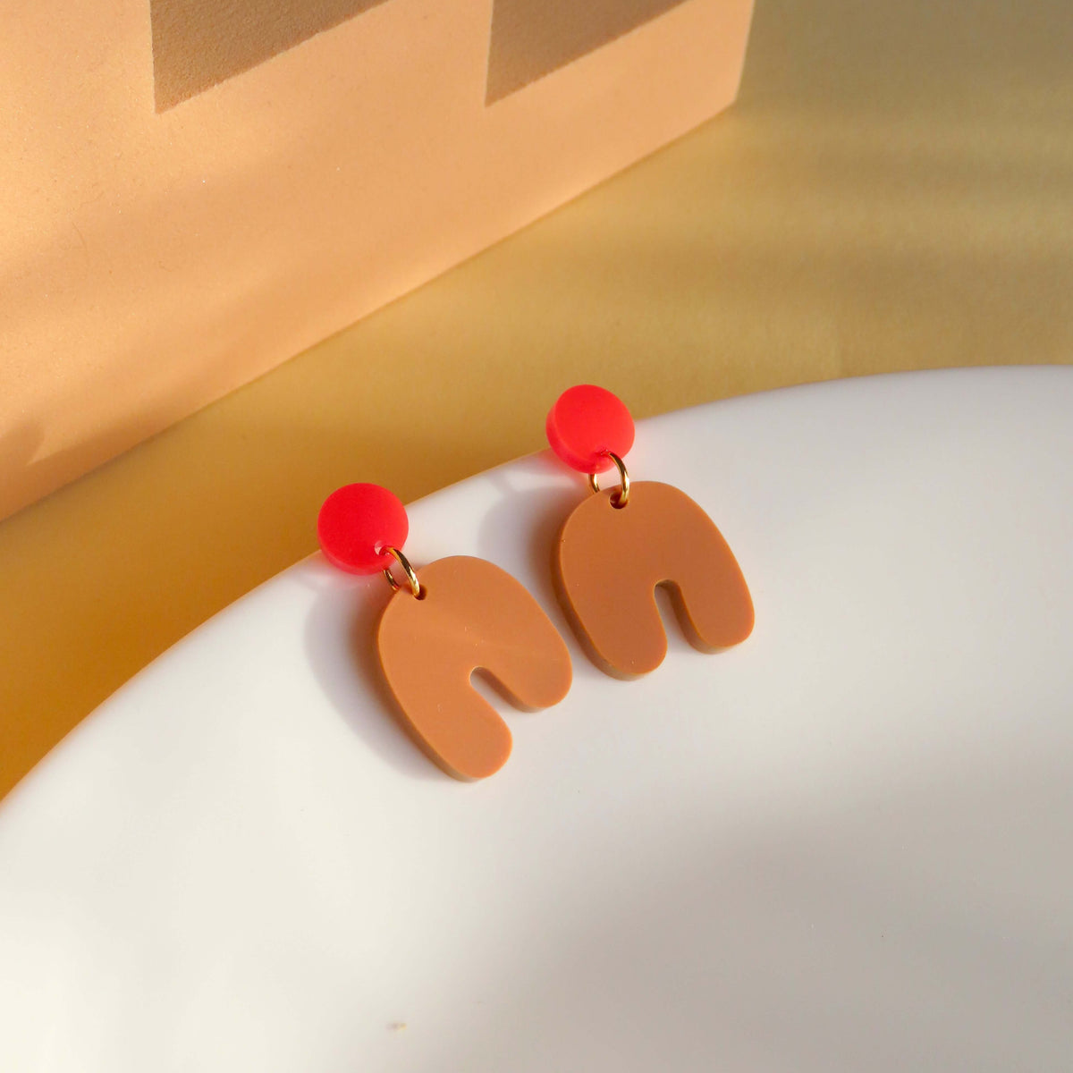 Earrings - Squishy Arch Red & Beige