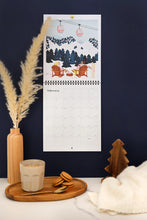 Afbeelding in Gallery-weergave laden, 2026 Kalender - Travel Cliches
