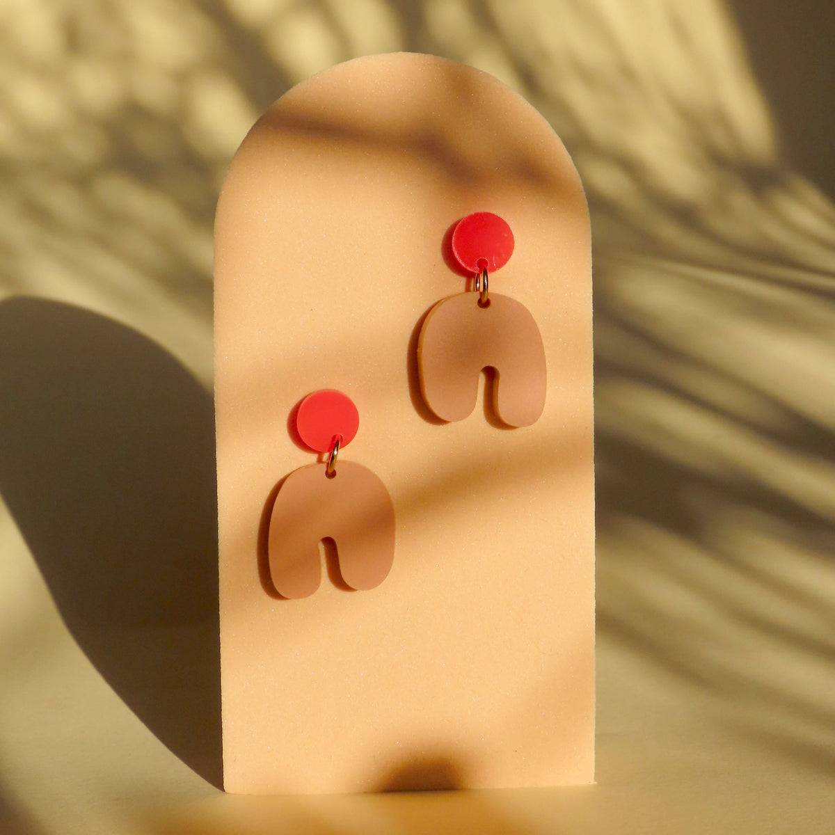 Earrings - Squishy Arch Red & Beige