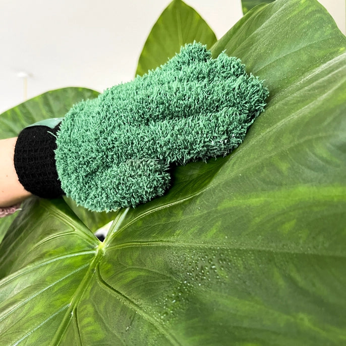 Leaf Love Gloves
