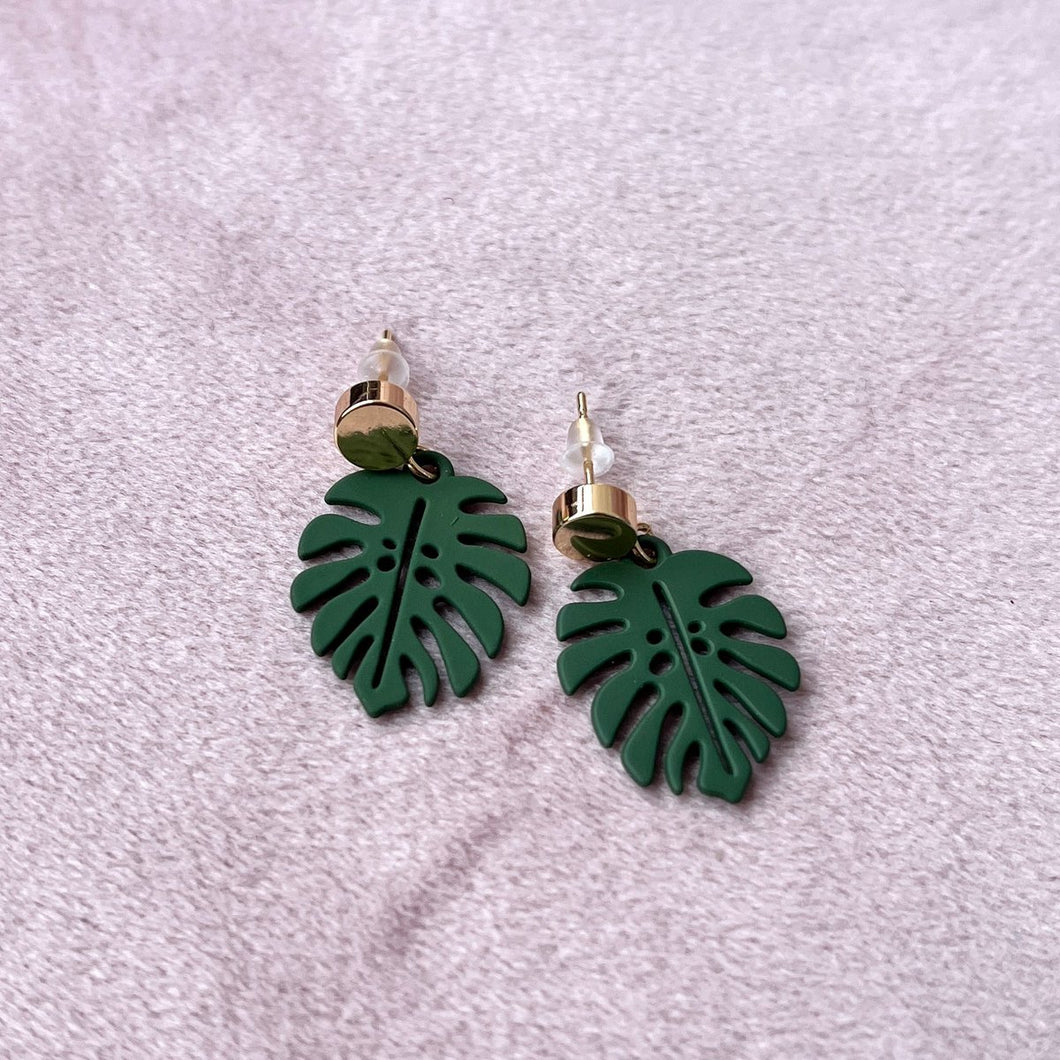 Leaf Stud Earrings - Gold