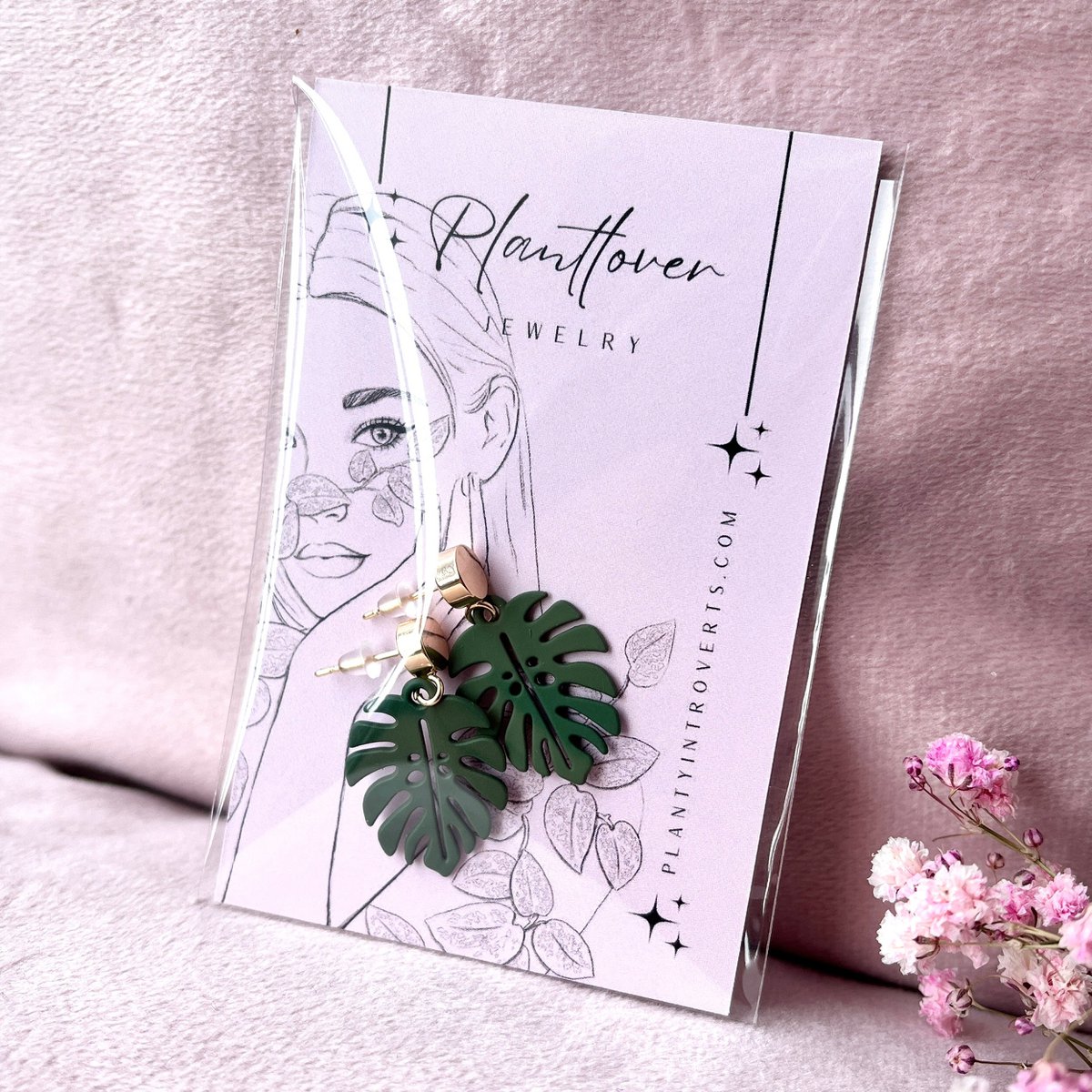 Leaf Stud Earrings - Gold