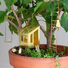 Afbeelding in Gallery-weergave laden, Tiny Treehouse
