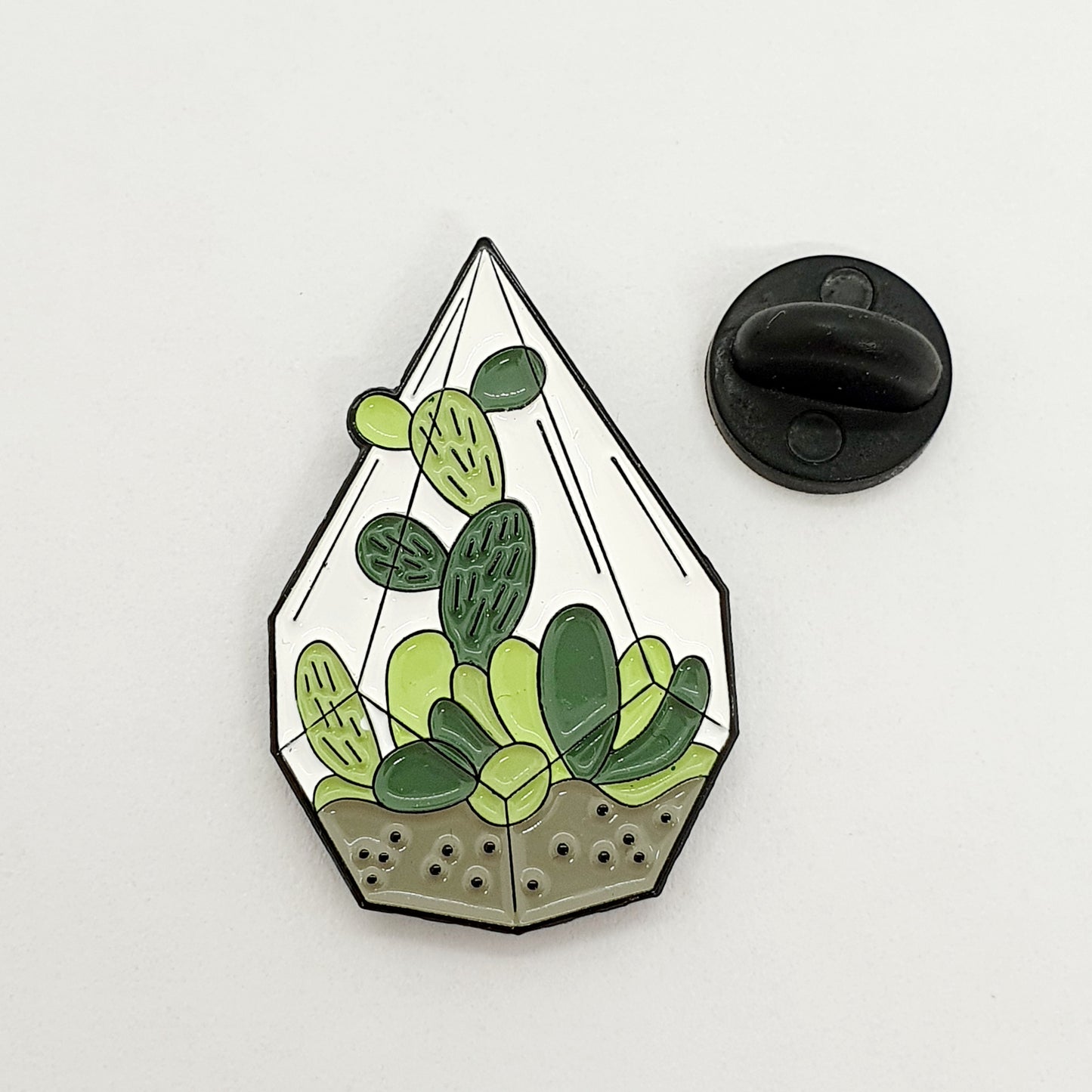 Pin - Terrarium 4