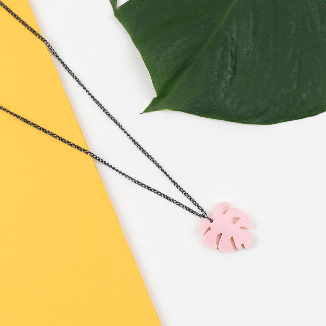 Monstera Necklace - Pink