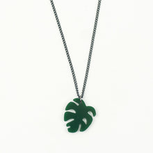 Load image into Gallery viewer, Monstera Necklace - Green
