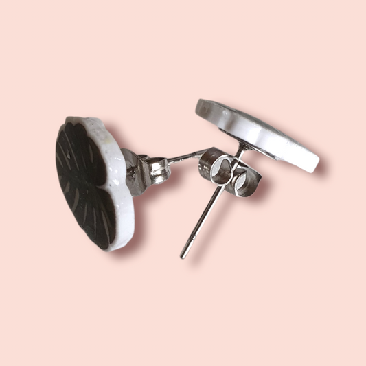 monstera studs