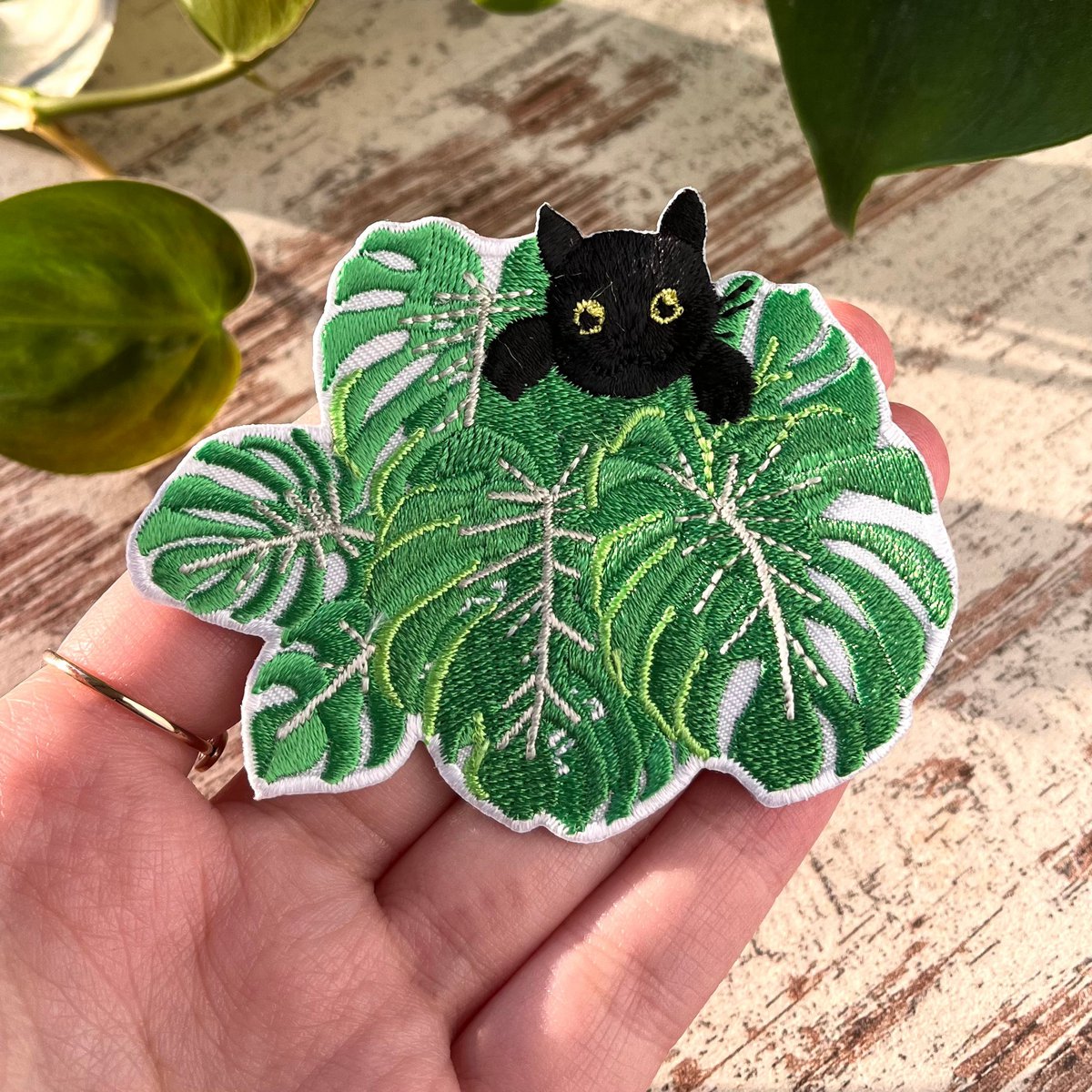 Strijkembleem - Monstera met Kat