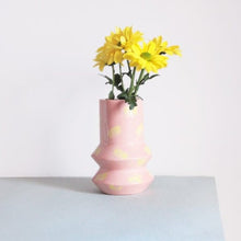 Load image into Gallery viewer, Geo Vase - Pink
